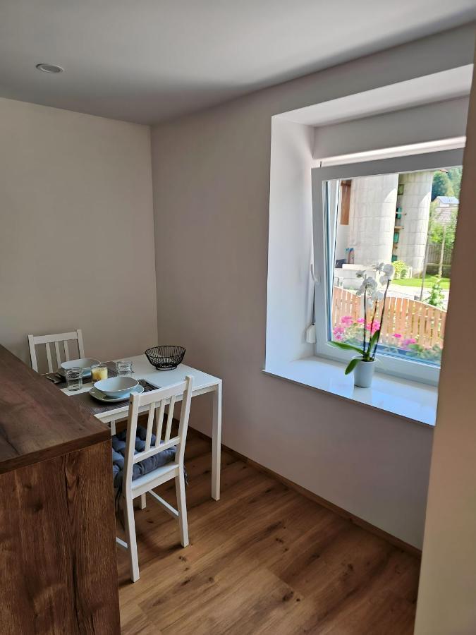 Charming Bella Hideout - Adults Only Apartment Jesenice Bagian luar foto
