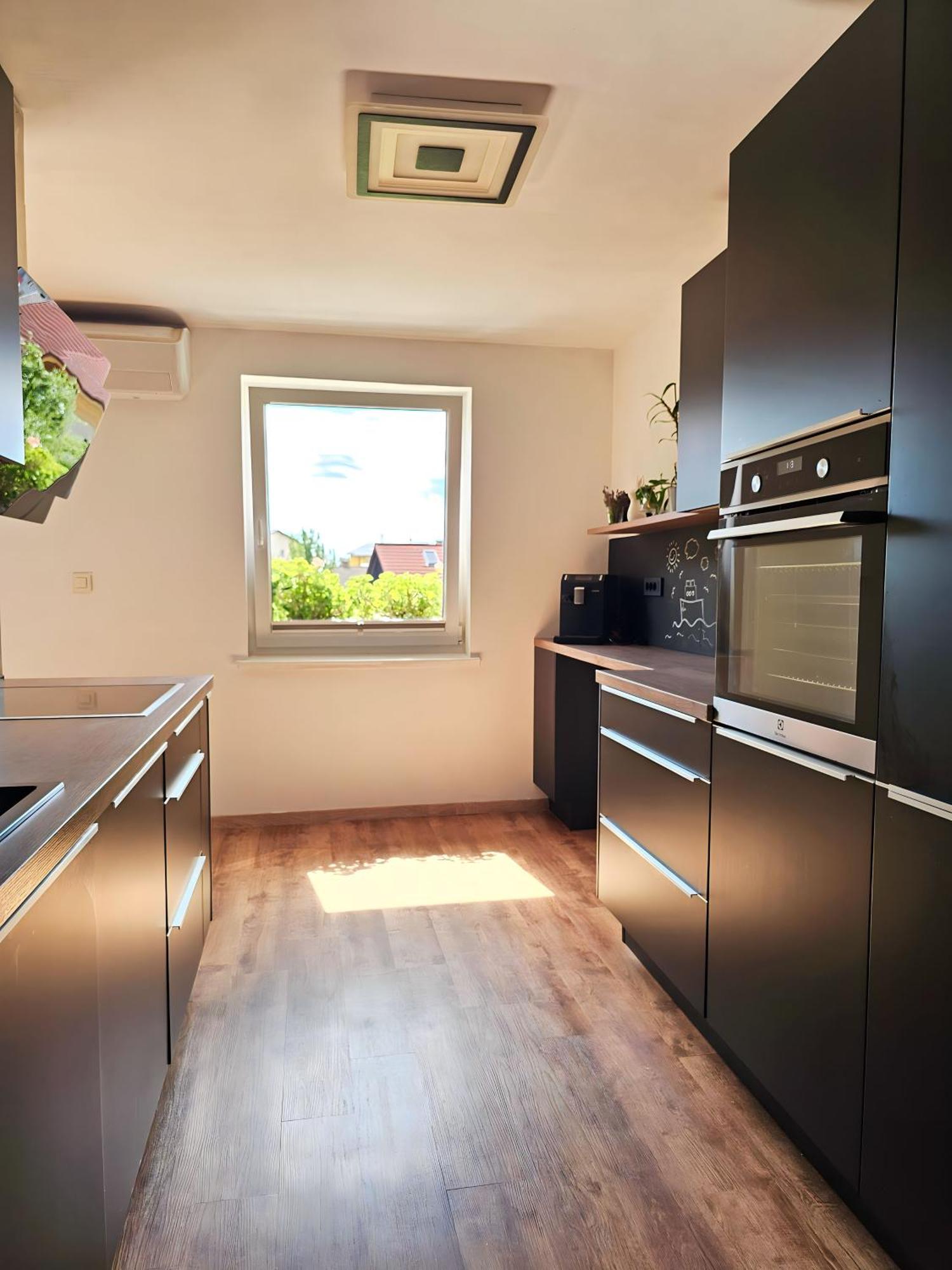 Charming Bella Hideout - Adults Only Apartment Jesenice Bagian luar foto